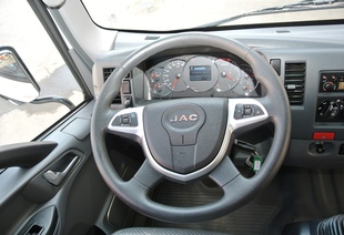JAC N120 Промтоварный фургон 6,8х2,55х2,5м (12,0 т)