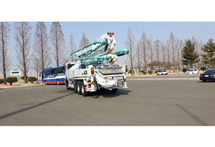 АВТОБЕТОНОНАСОС KCP 43ZX5170 НА ШАССИ DAEWOO DV11K