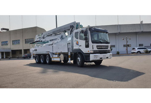АВТОБЕТОНОНАСОС KCP 43ZX5170 НА ШАССИ DAEWOO DV11K