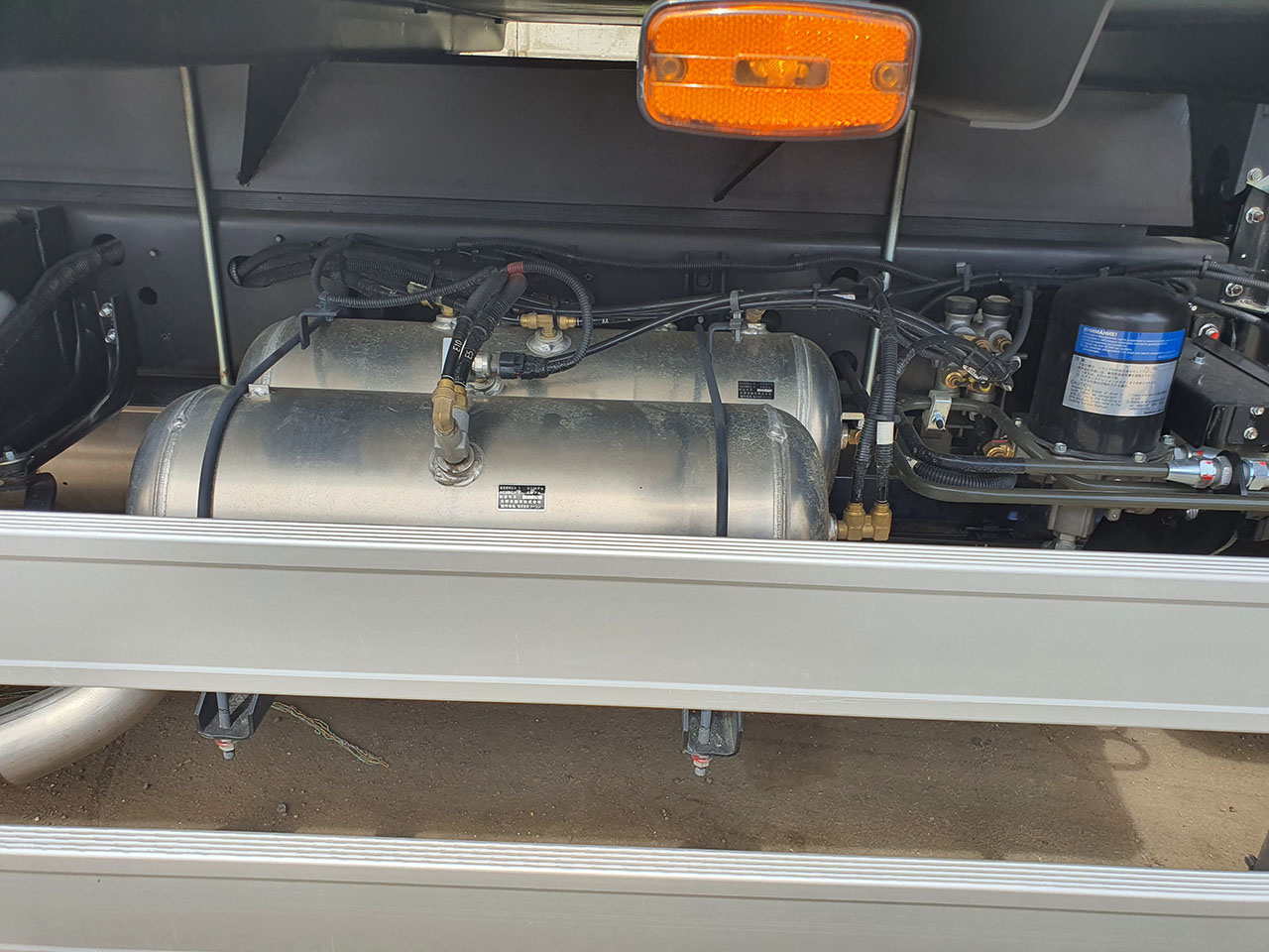 HINO 500 