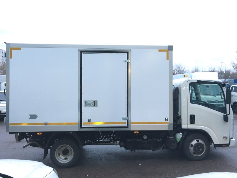 ISUZU NMR85H ИЗОТЕРМИЧЕСКИЙ