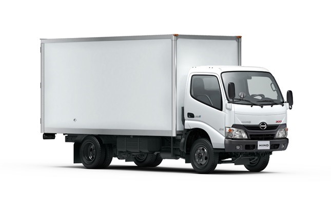 HINO 300 640 ИЗОТЕРМИЧЕСКИЙ