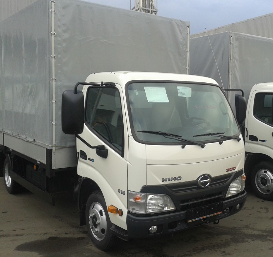 Hino 300 - 650 STD с Бортовой тентованной платформой